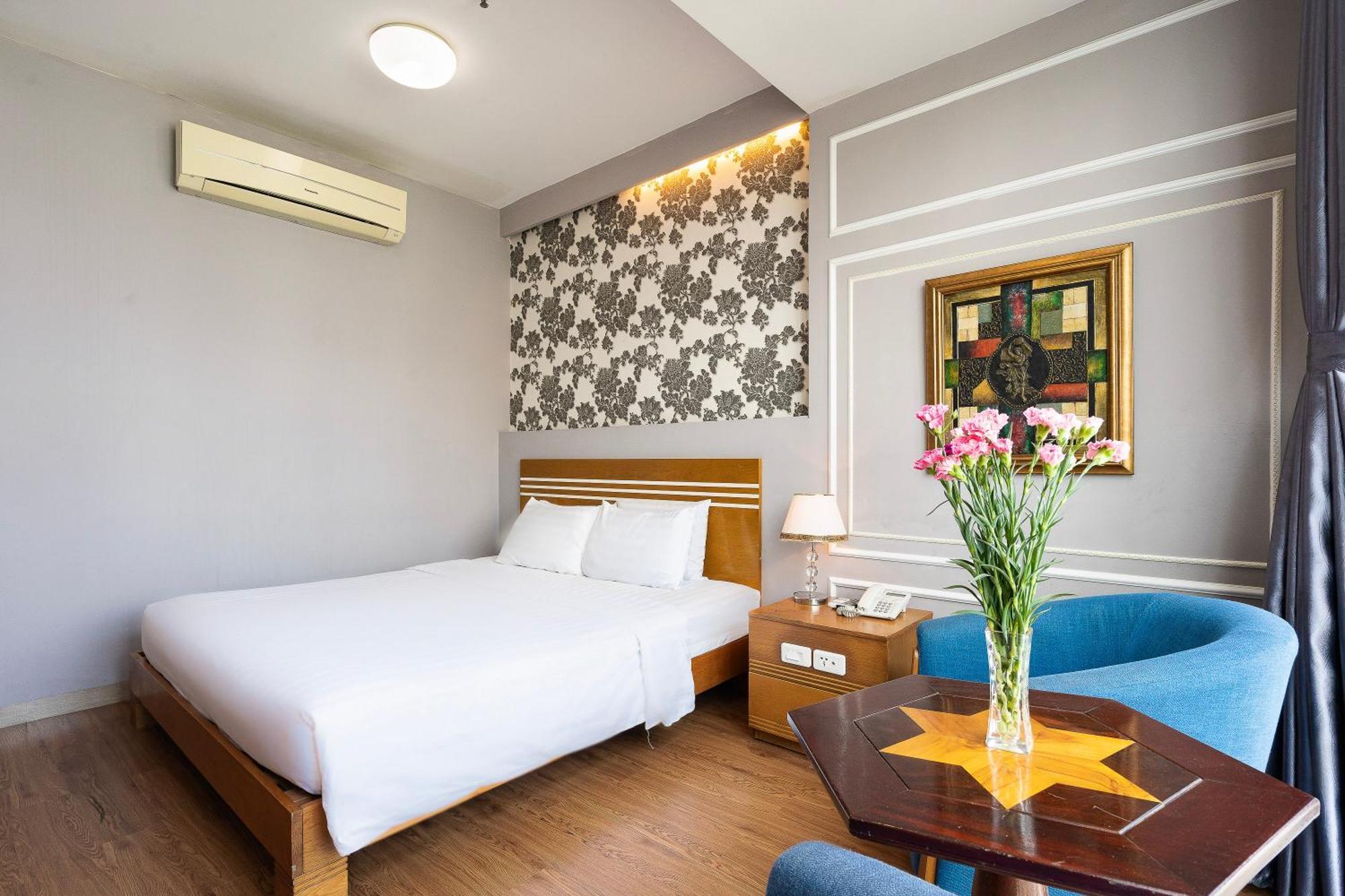 Lucky Star Hotel - Ben Thanh Ho Şi Min Exterior foto