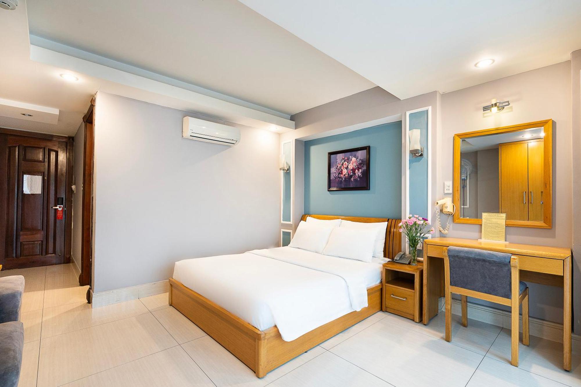 Lucky Star Hotel - Ben Thanh Ho Şi Min Exterior foto